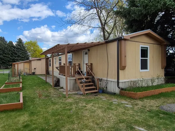 $95,000 | 3925 East Farwell Road, Unit 10, Mead, WA 99021