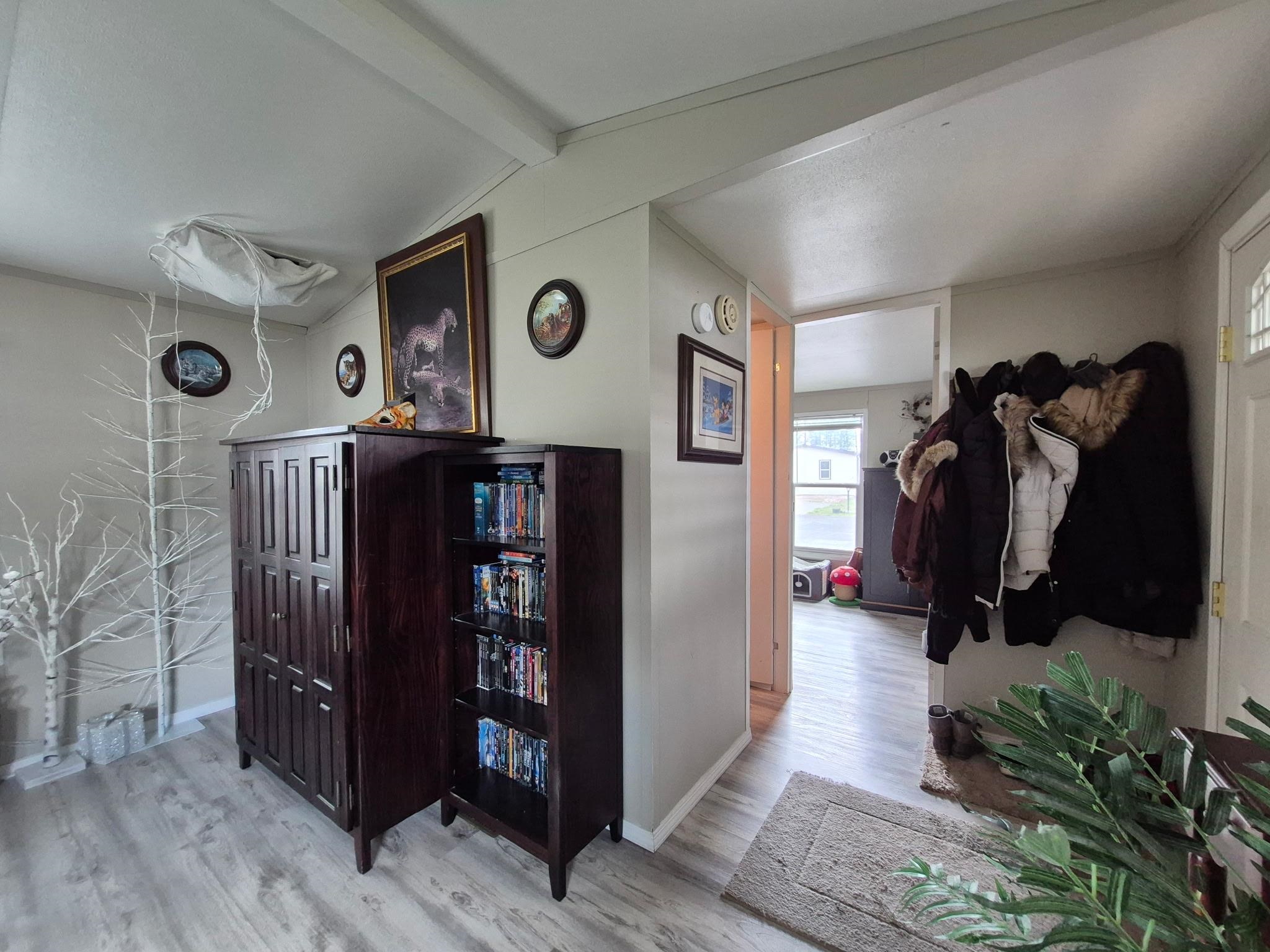 3925 East Farwell Road, Unit 10 Mead, WA 99021 - Photo 12 of 31