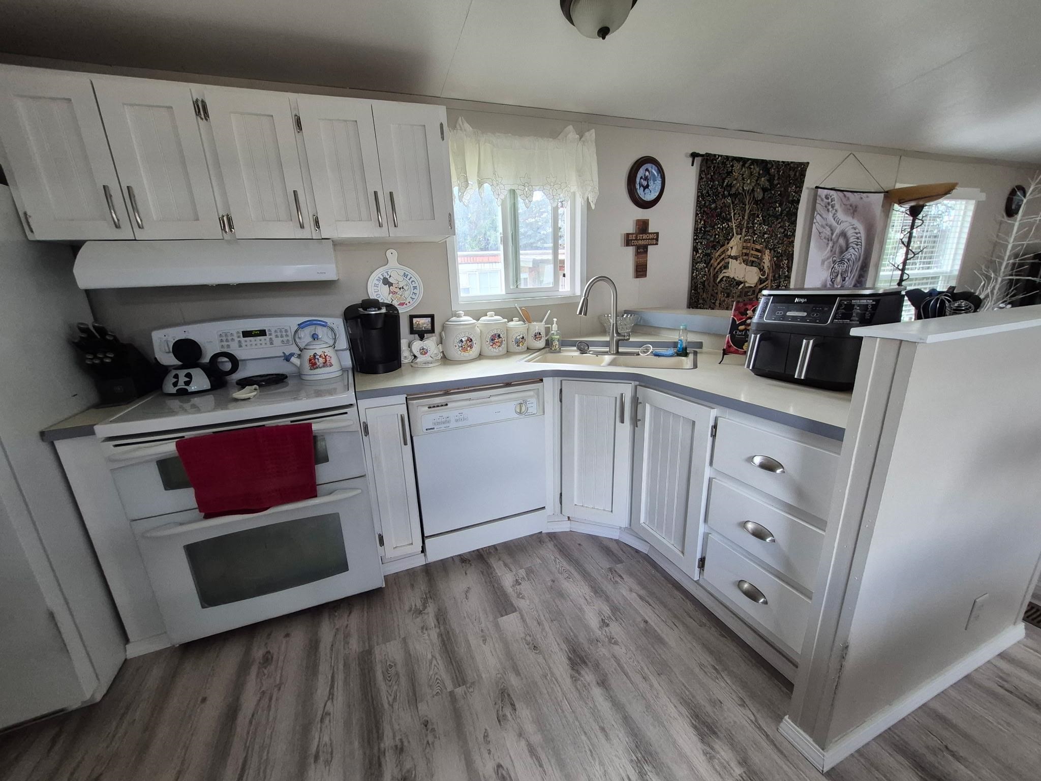 3925 East Farwell Road, Unit 10 Mead, WA 99021 - Photo 18 of 31