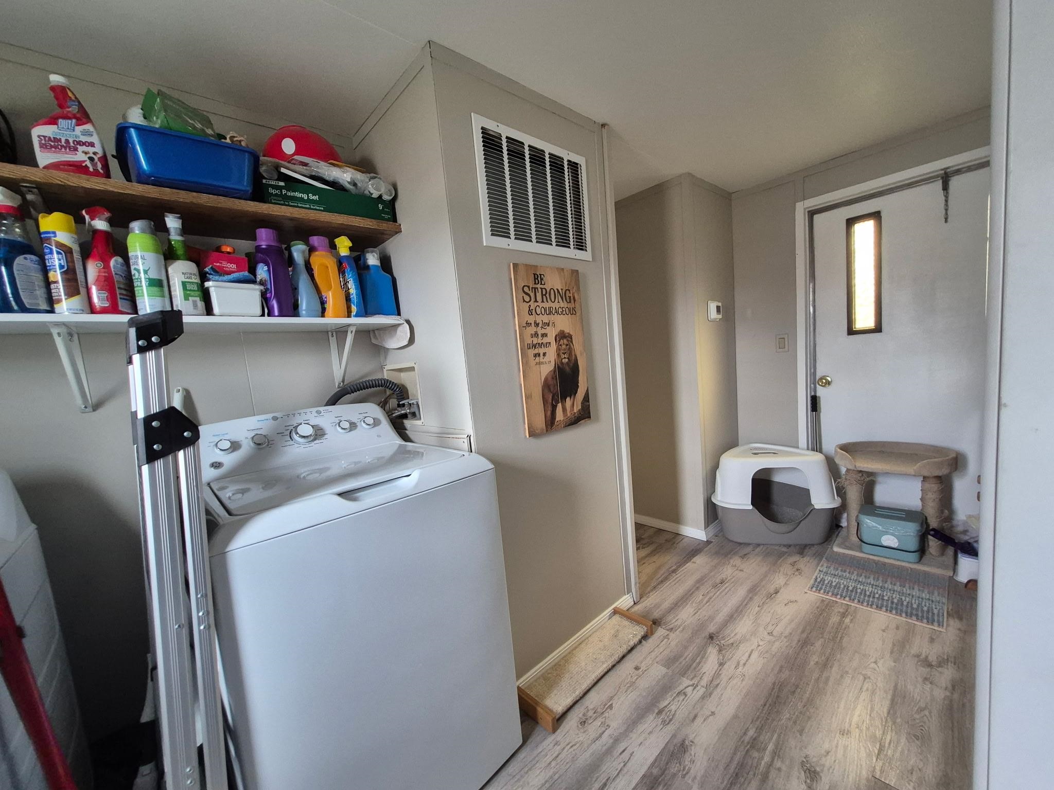 3925 East Farwell Road, Unit 10 Mead, WA 99021 - Photo 24 of 31