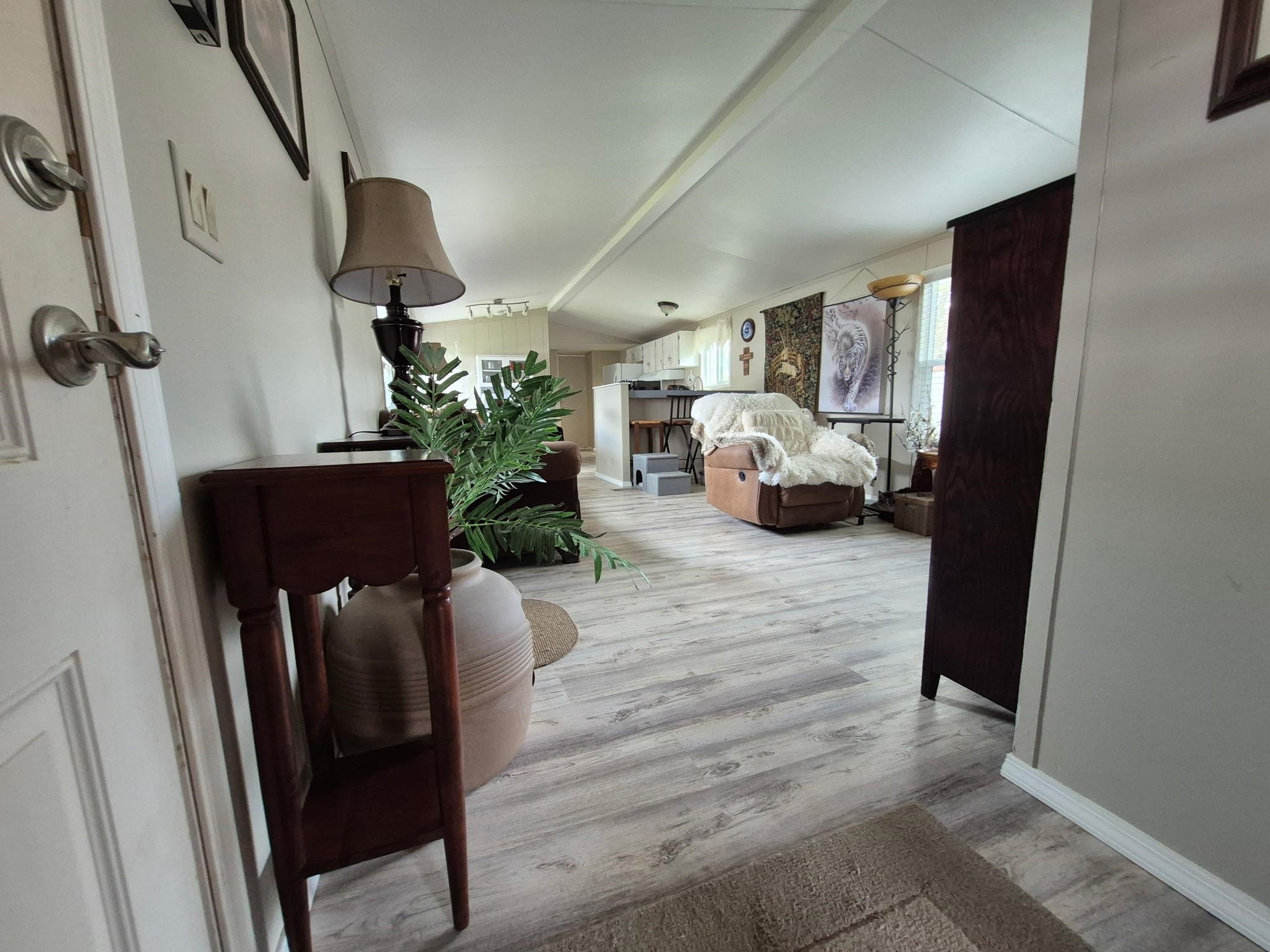 3925 East Farwell Road, Unit 10 Mead, WA 99021 - Photo 5 of 31