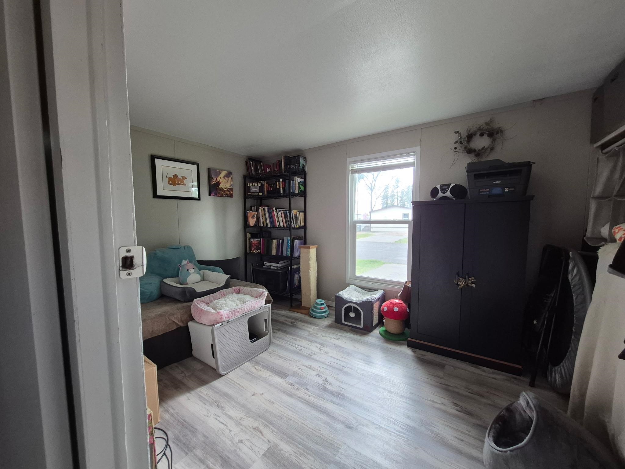 3925 East Farwell Road, Unit 10 Mead, WA 99021 - Photo 7 of 31