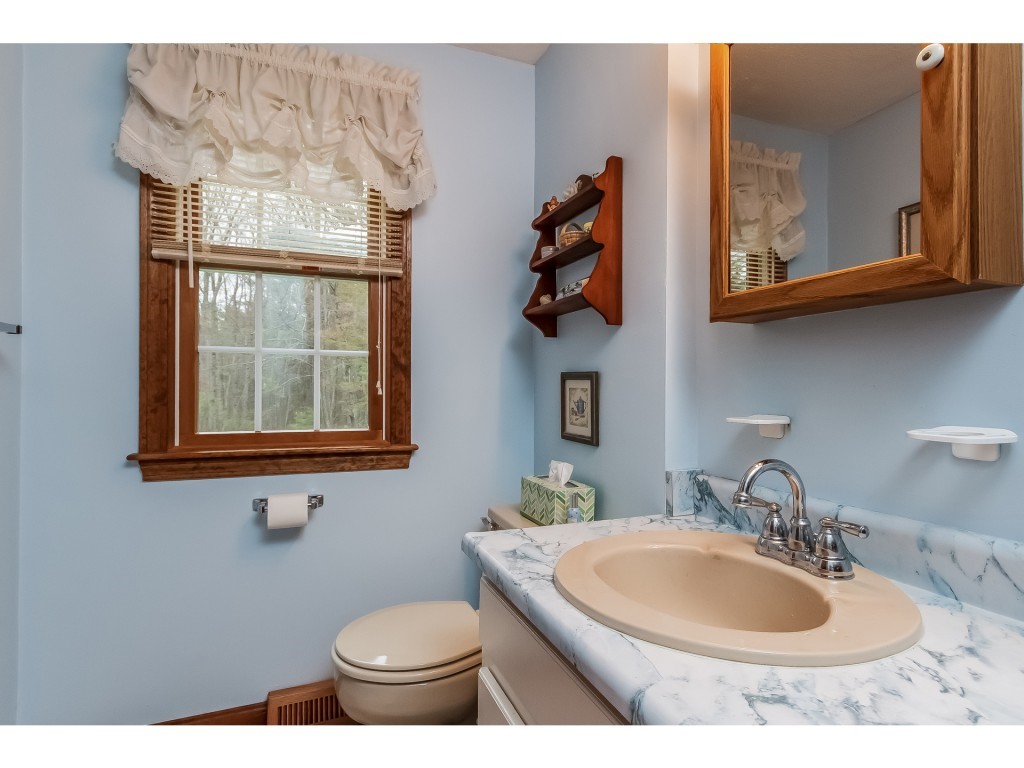 33 Woodward Road Merrimack, NH 03054 - Photo 18 of 36