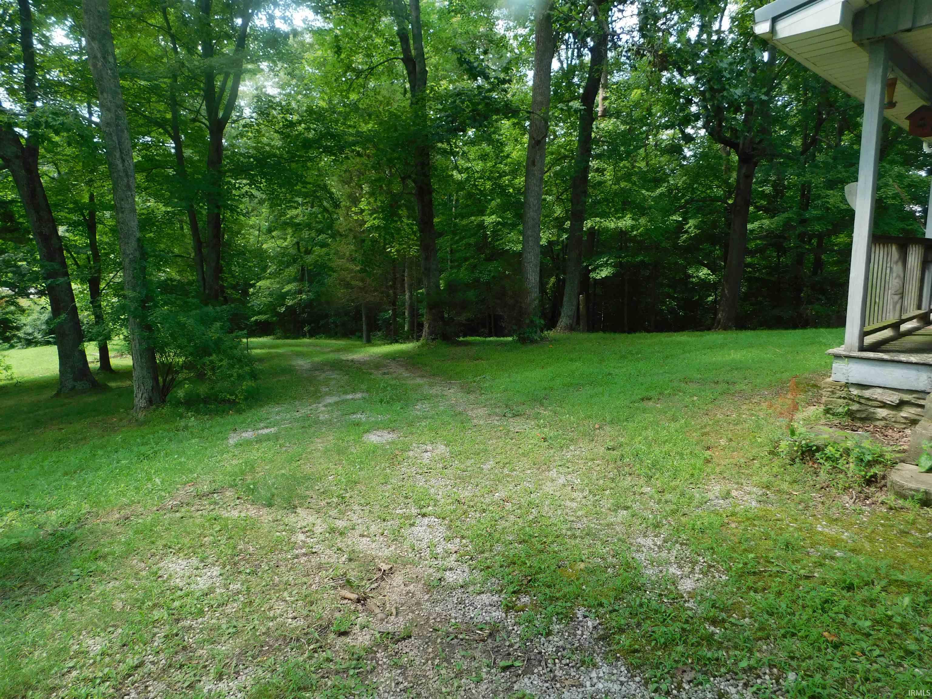 6872 East Hurst Road Pekin, IN 47165 - Photo 13 of 26 Gallery Image 13
