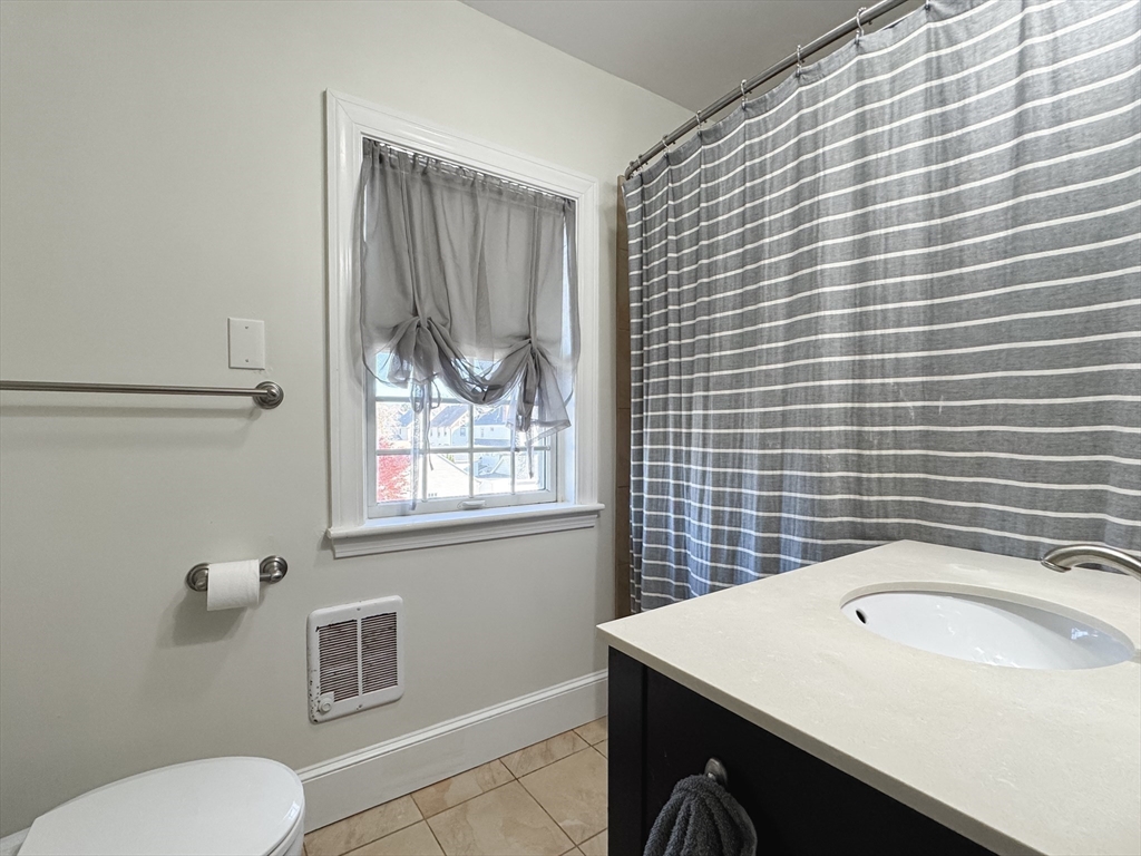 11 Whitney Road Medford, MA 02155 - Photo 15 of 28 Gallery Image 15