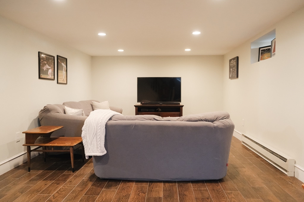 11 Whitney Road Medford, MA 02155 - Photo 16 of 28 Gallery Image 16