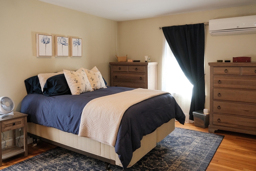 11 Whitney Road Medford, MA 02155 - Photo 9 of 28 Gallery Image 9