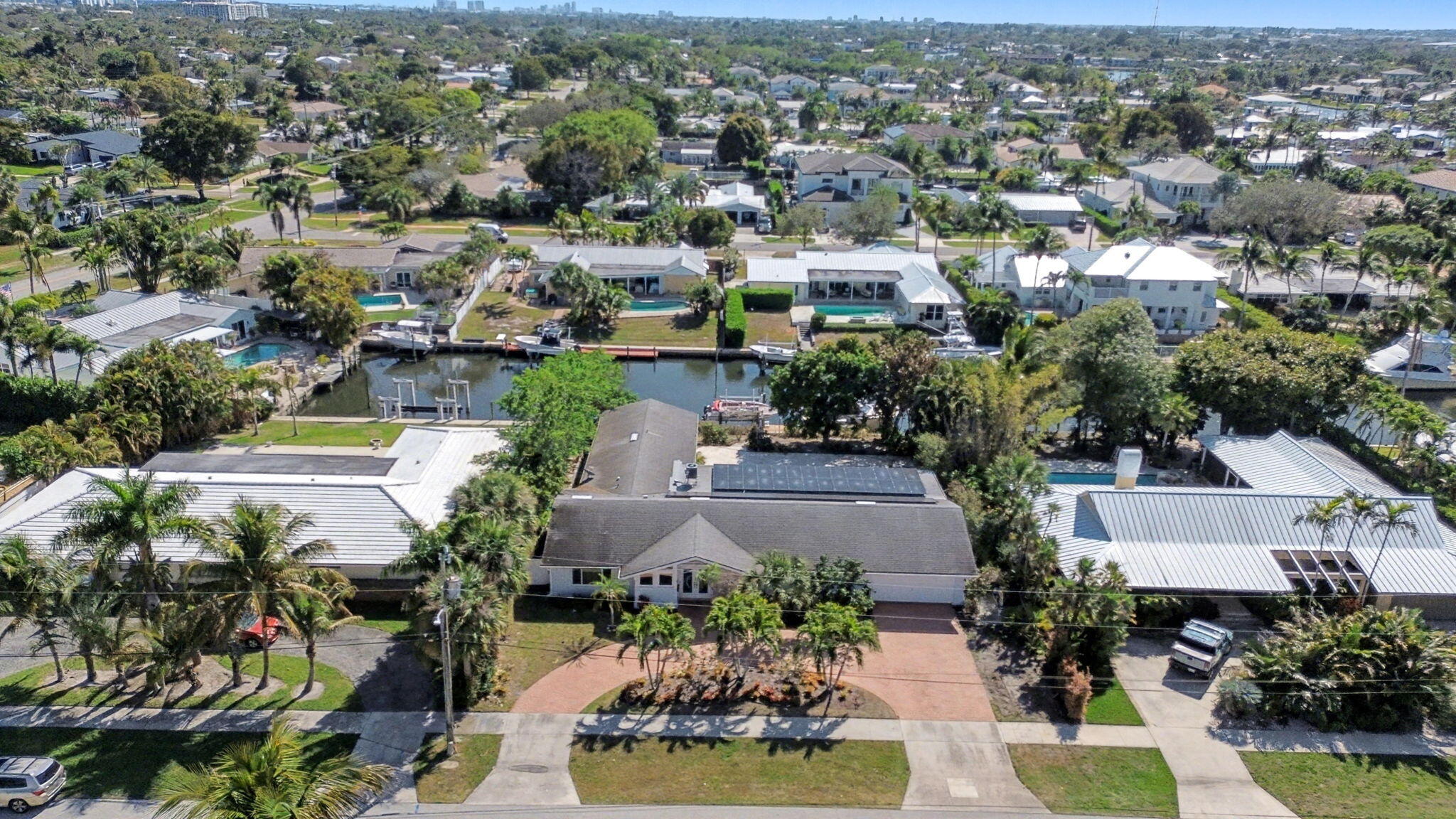 618 Riverside Road North Palm Beach, FL 33408 - Photo 15 of 21 618 Riverside Road Aerial (1)