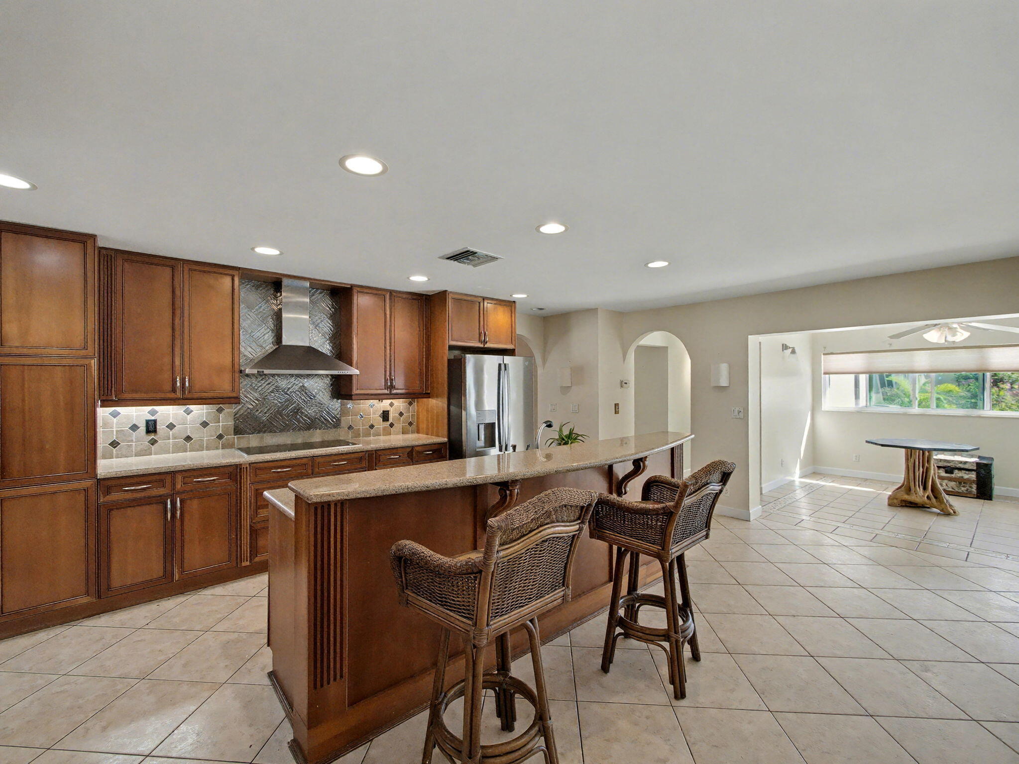 618 Riverside Road North Palm Beach, FL 33408 - Photo 8 of 21 618 Riverside Road Kitchen (2)