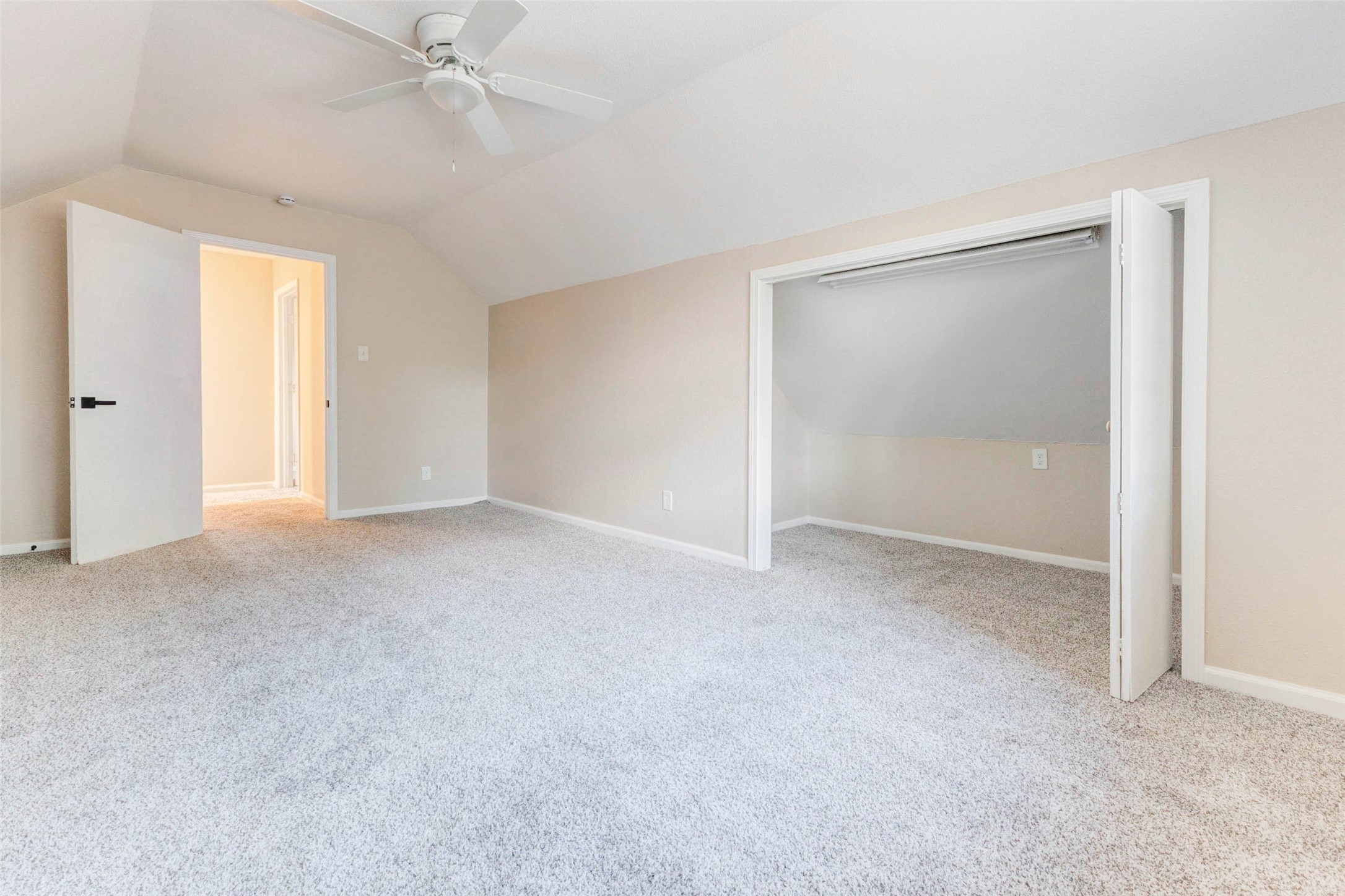 11222 Sagepark Lane Houston, TX 77089 - Photo 26 of 41 a view of an empty room with a window