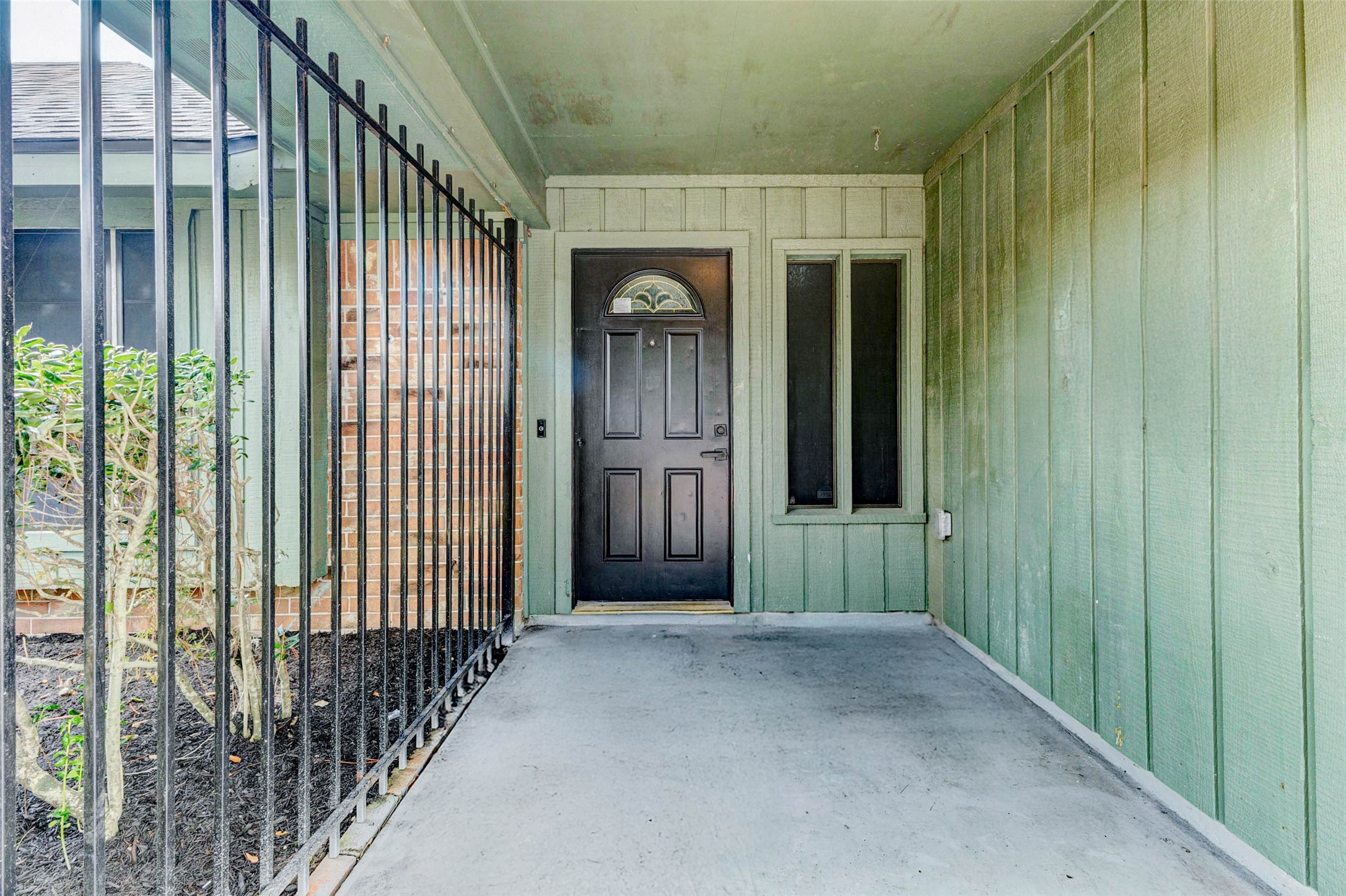 11222 Sagepark Lane Houston, TX 77089 - Photo 5 of 41