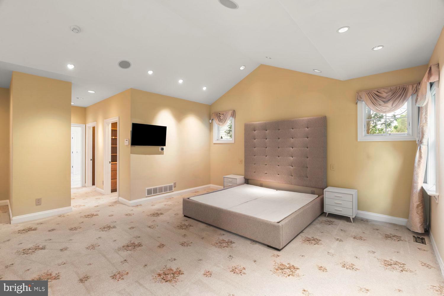 3174 Manor Road Huntingdon Valley, PA 19006 - Photo 22 of 55 Gallery Image 22