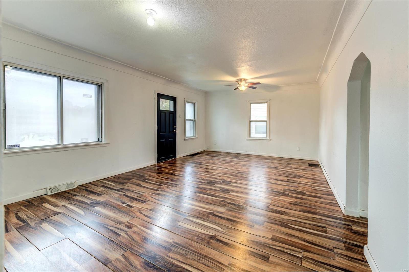 220 Ames Place St. Louis, MO 63135 - Photo 5 of 22