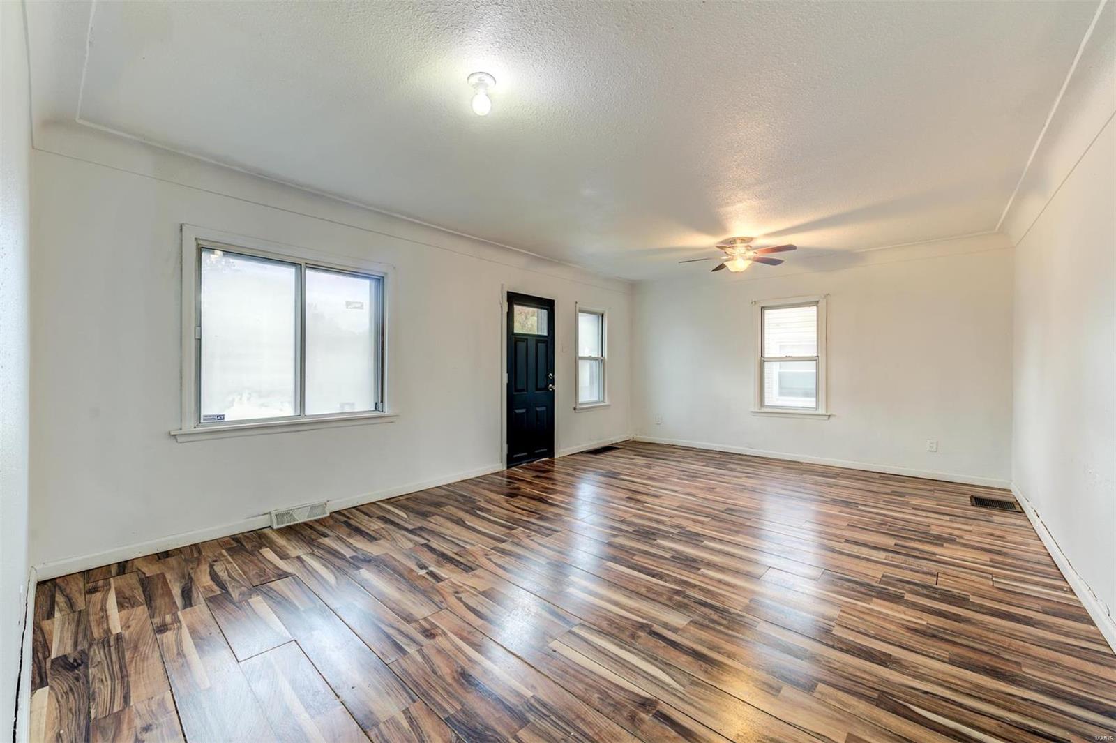 220 Ames Place St. Louis, MO 63135 - Photo 6 of 22