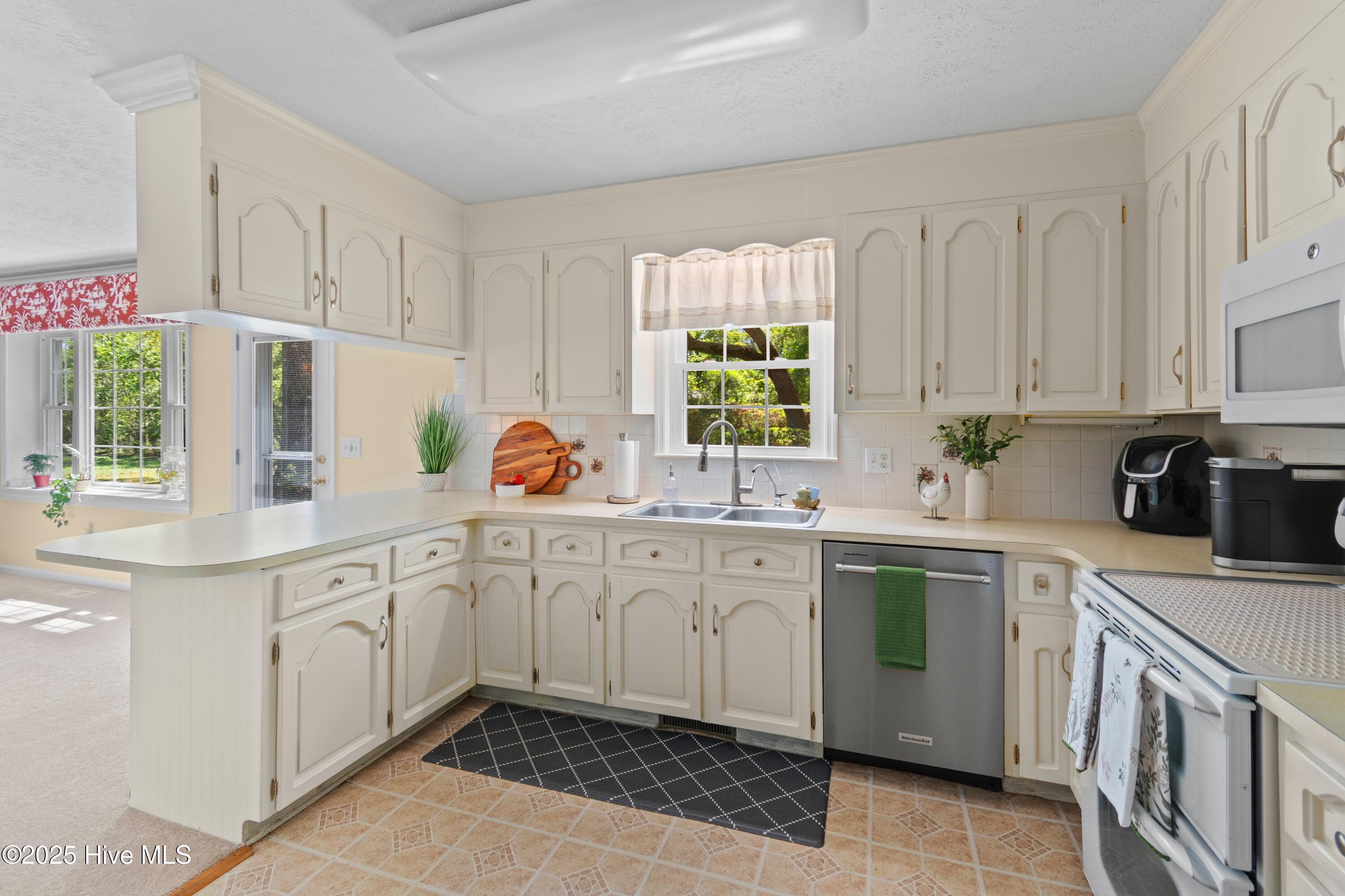 406 Hughes Road Hampstead, NC 28443 - Photo 15 of 83 406HughesRd - 23
