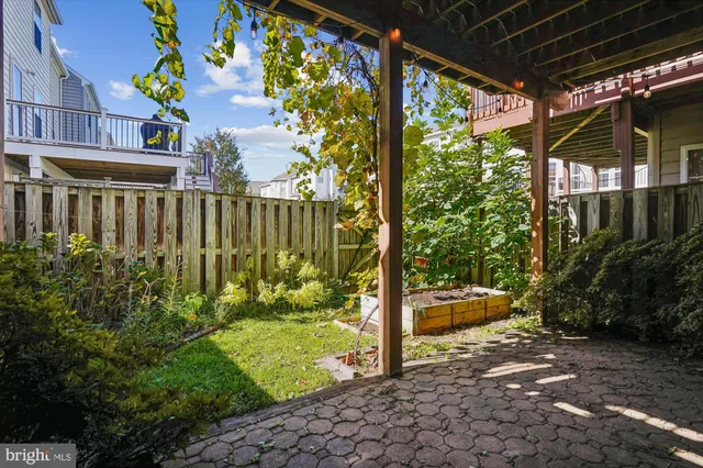 $750,000 | 6149 Cilantro Drive, Alexandria, VA 22310