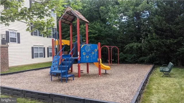 $750,000 | 6149 Cilantro Drive, Alexandria, VA 22310