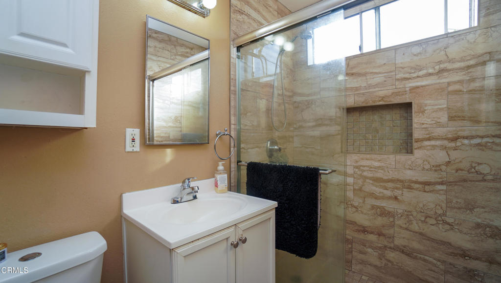 172 West Yucca Street Oxnard, CA 93033 - Photo 24 of 26