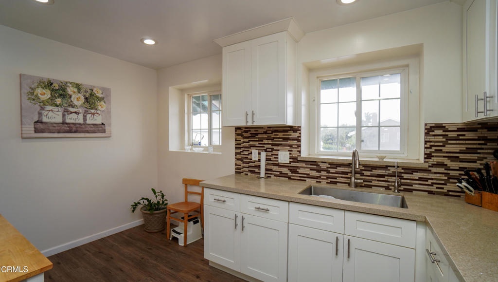 172 West Yucca Street Oxnard, CA 93033 - Photo 9 of 26