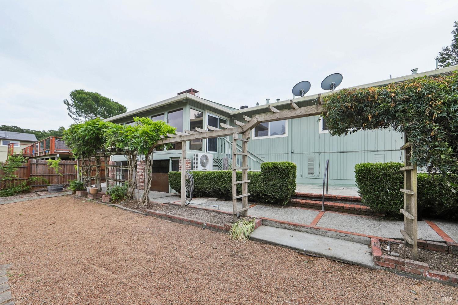 5423 Pepperwood Road Santa Rosa, CA 95409 - Photo 37 of 55