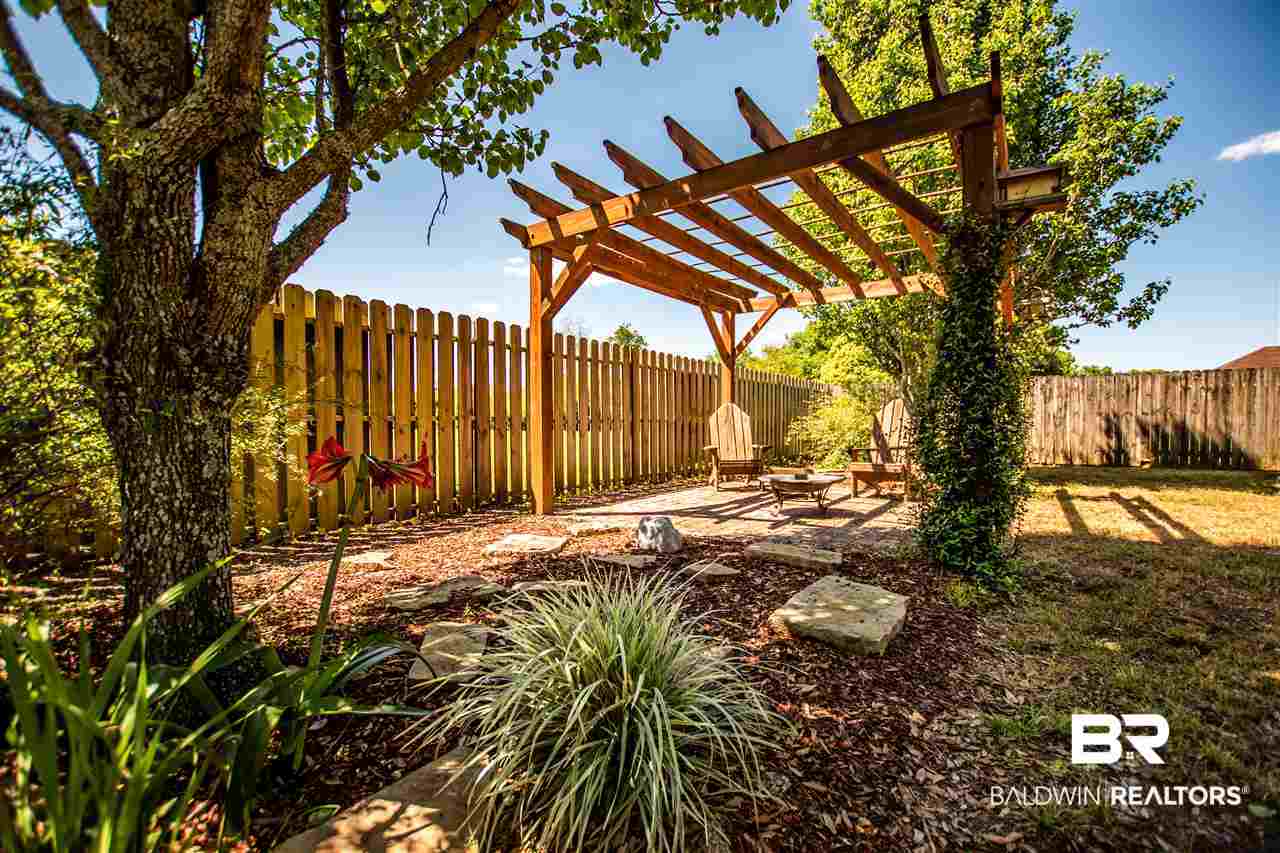 28119 Landmark Avenue Loxley, AL 36551 - Photo 6 of 47 Fabulous outside pergola