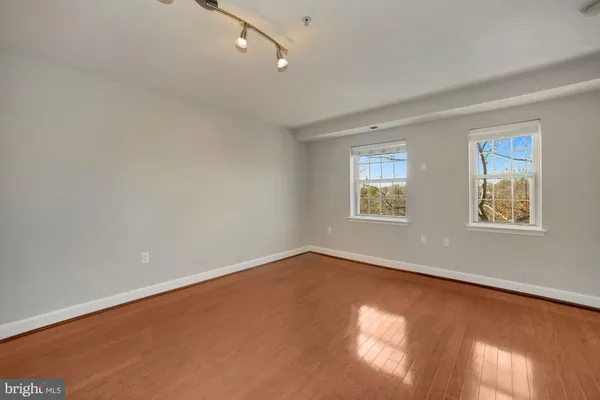 $1,670 | 3611 38th Street Northwest, Unit 403, Washington, DC 20016