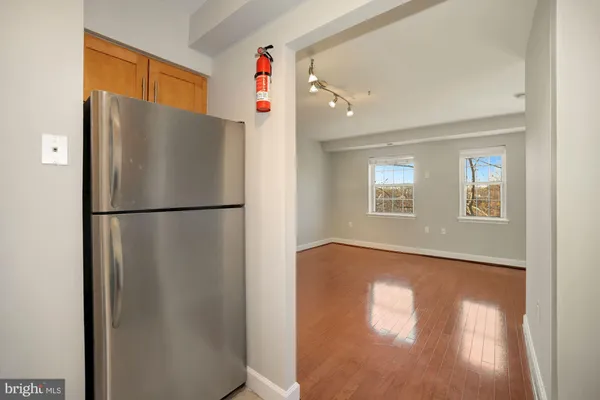 $1,670 | 3611 38th Street Northwest, Unit 403, Washington, DC 20016