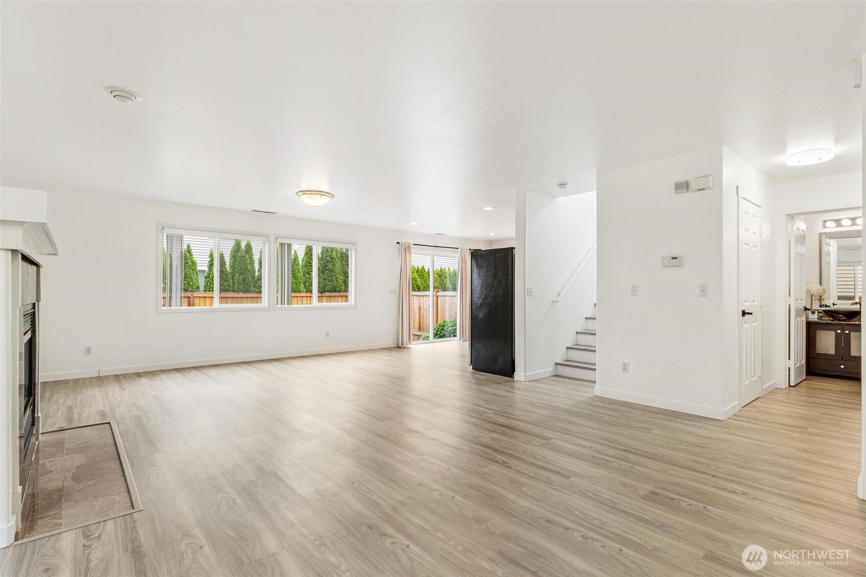 110 Ferndale Avenue Southeast Renton, WA 98056 - Photo 8 of 40