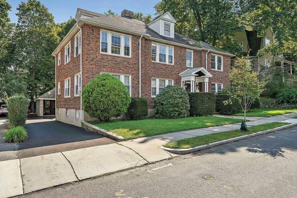 54 Crosby Road, Unit 2 Chestnut Hill, MA 02467 - Photo 22 of 22