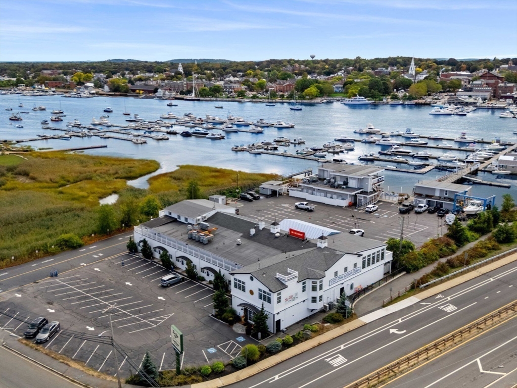 175 Bridge Road Salisbury, MA 01952 - Photo 3 of 42 a view of a city