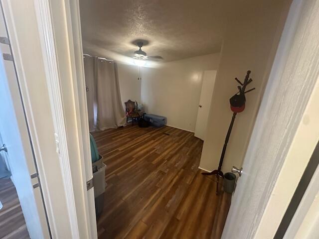 763 Squirrel Road DeFuniak Springs, FL 32433 - Photo 14 of 28 a view of a room