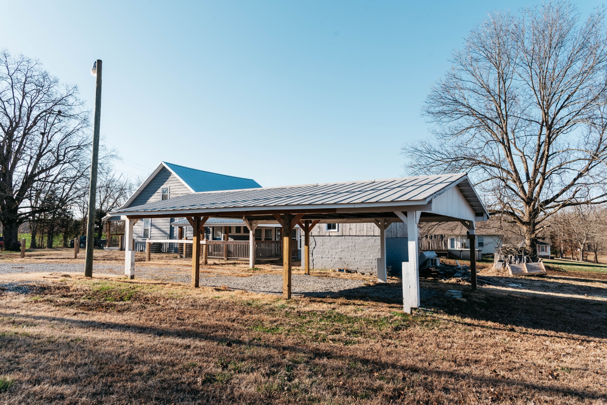 2470 Hinton Road Clarksville, TN 37043 - Photo 30 of 34 a front view of a house with a yard