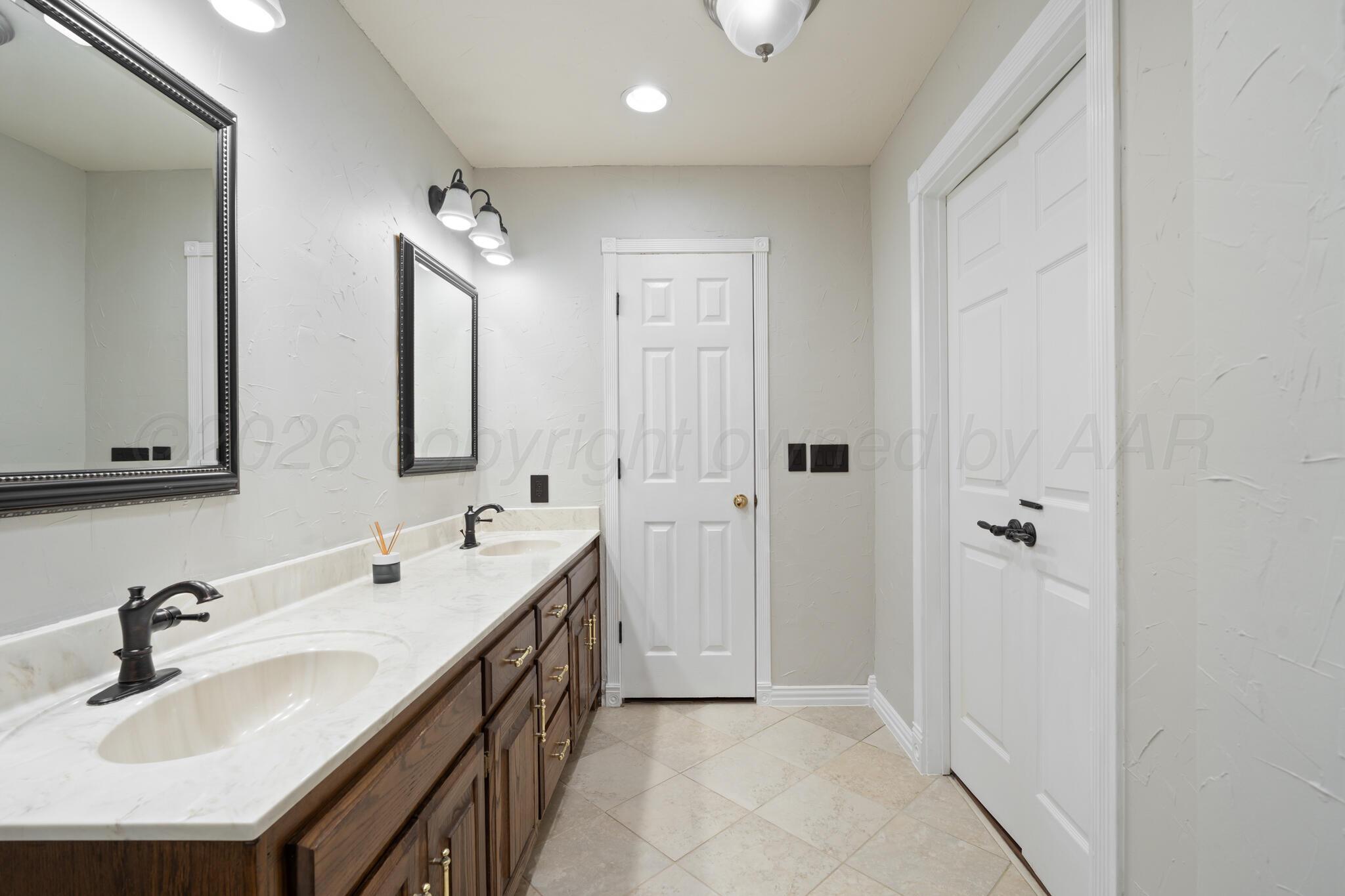 7012 Old Kent Road Amarillo, TX 79109 - Photo 21 of 30 1