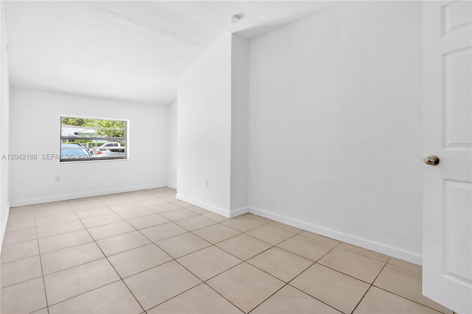 322 Southwest 18th Road Miami, FL 33129 - Photo 17 of 25