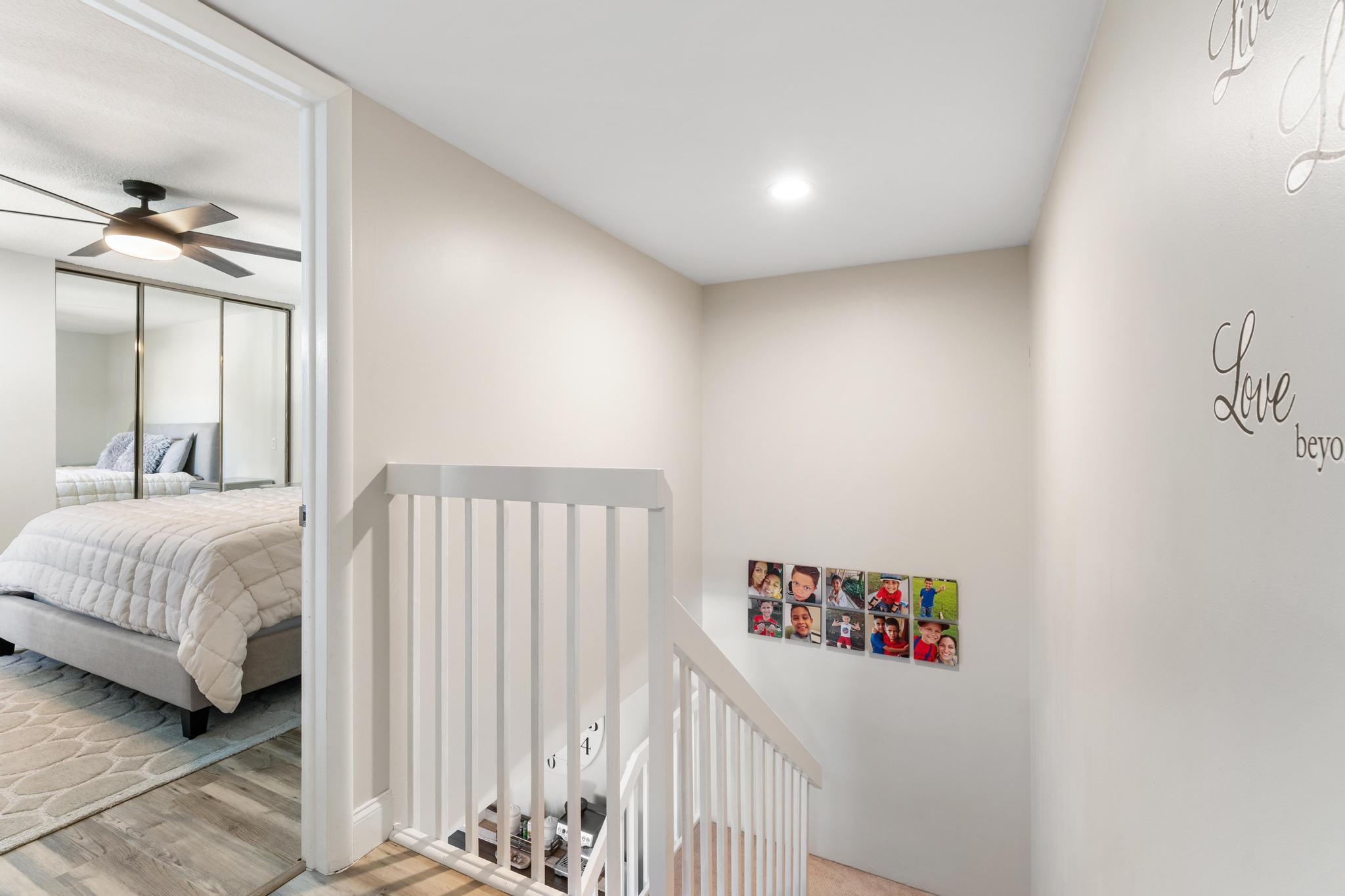 4801 Roxbury Court Boynton Beach, FL 33436 - Photo 16 of 37 Upstairs