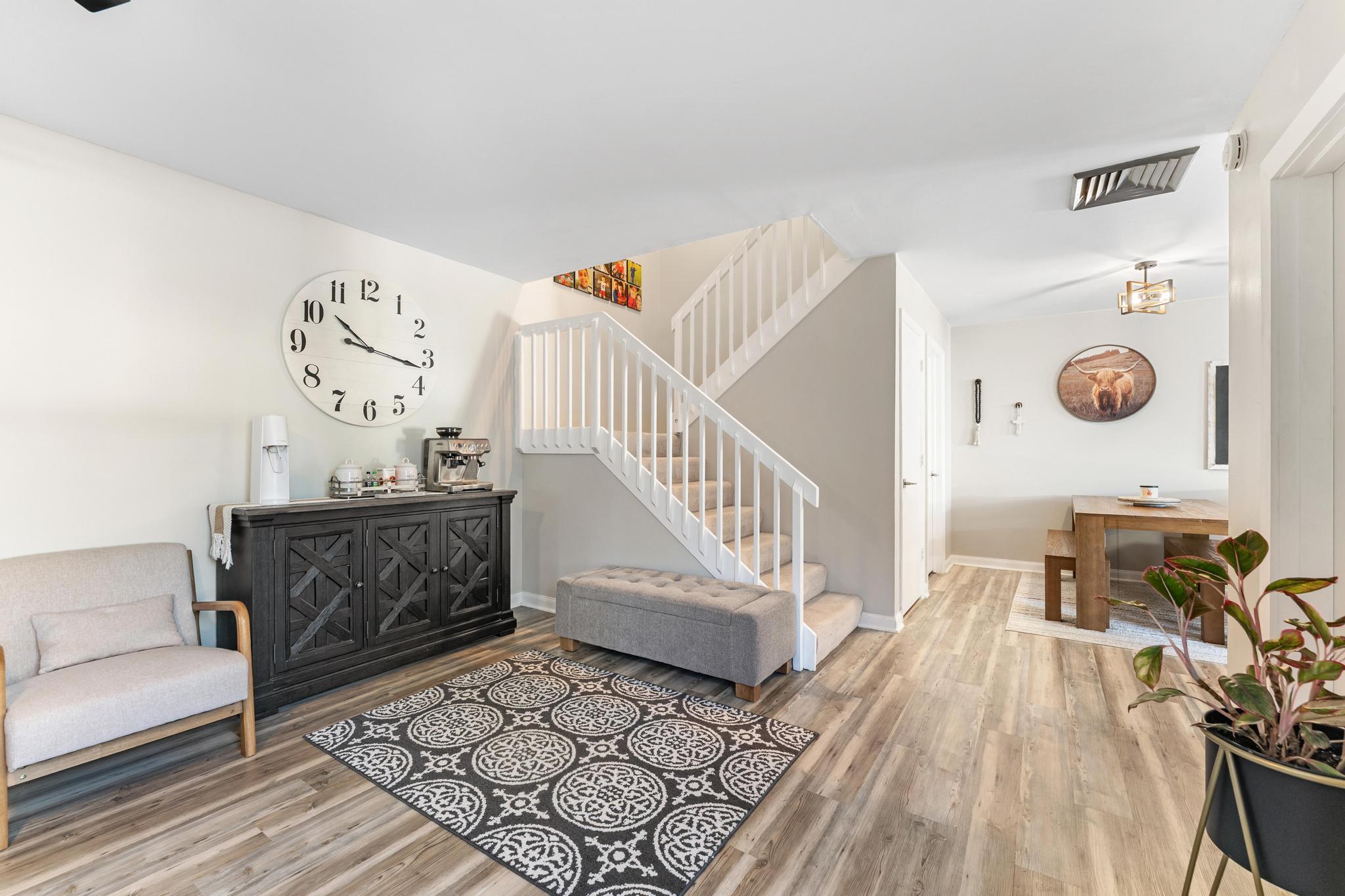 4801 Roxbury Court Boynton Beach, FL 33436 - Photo 2 of 37 Entry way