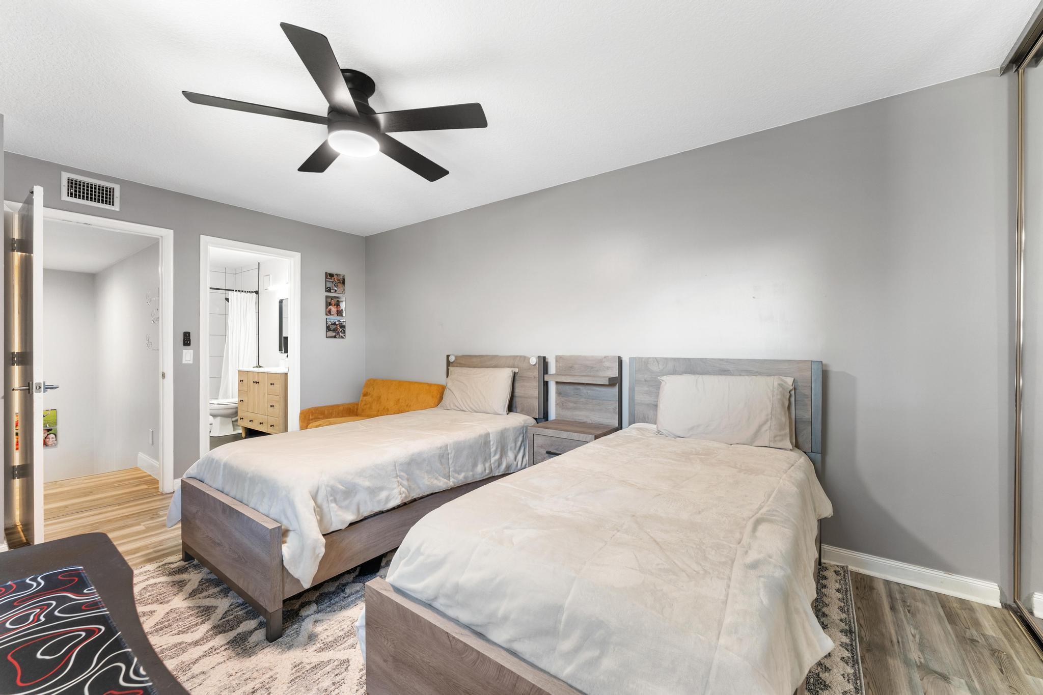 4801 Roxbury Court Boynton Beach, FL 33436 - Photo 24 of 37 Secondary Bedroom