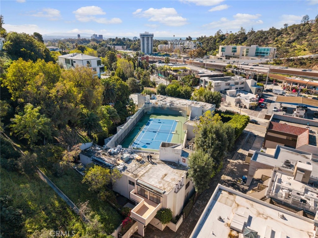 11687 Bellagio Road, Unit 12 Los Angeles, CA 90049 - Photo 48 of 50 Rarely available for sale over the past 10 years!