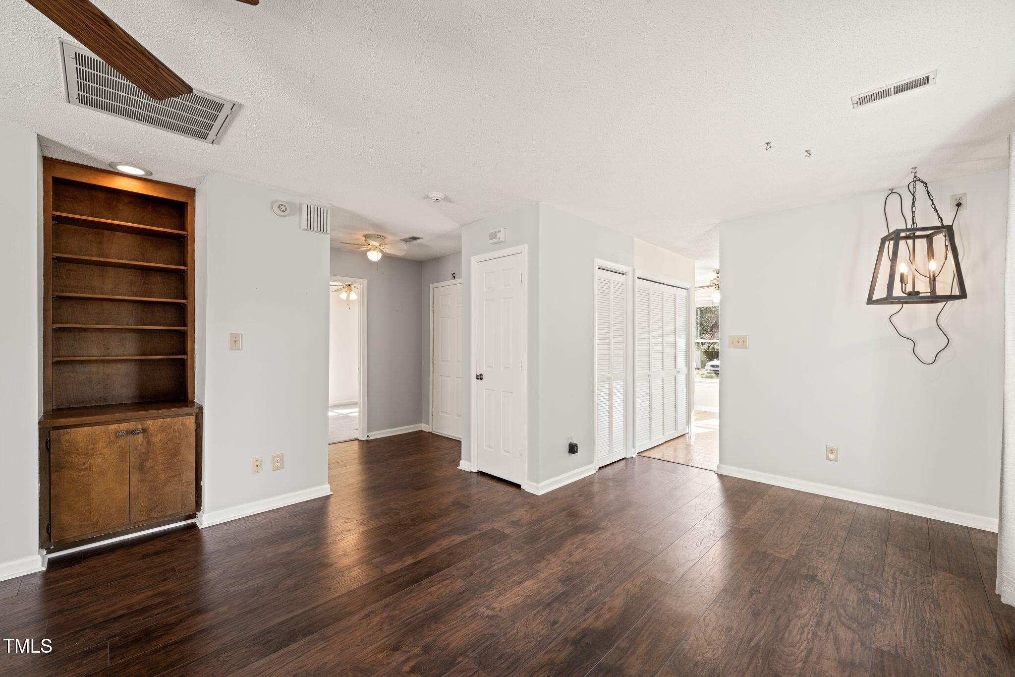 3125 Quinley Place Raleigh, NC 27604 - Photo 5 of 25 5-web-or-mls-DSC00106