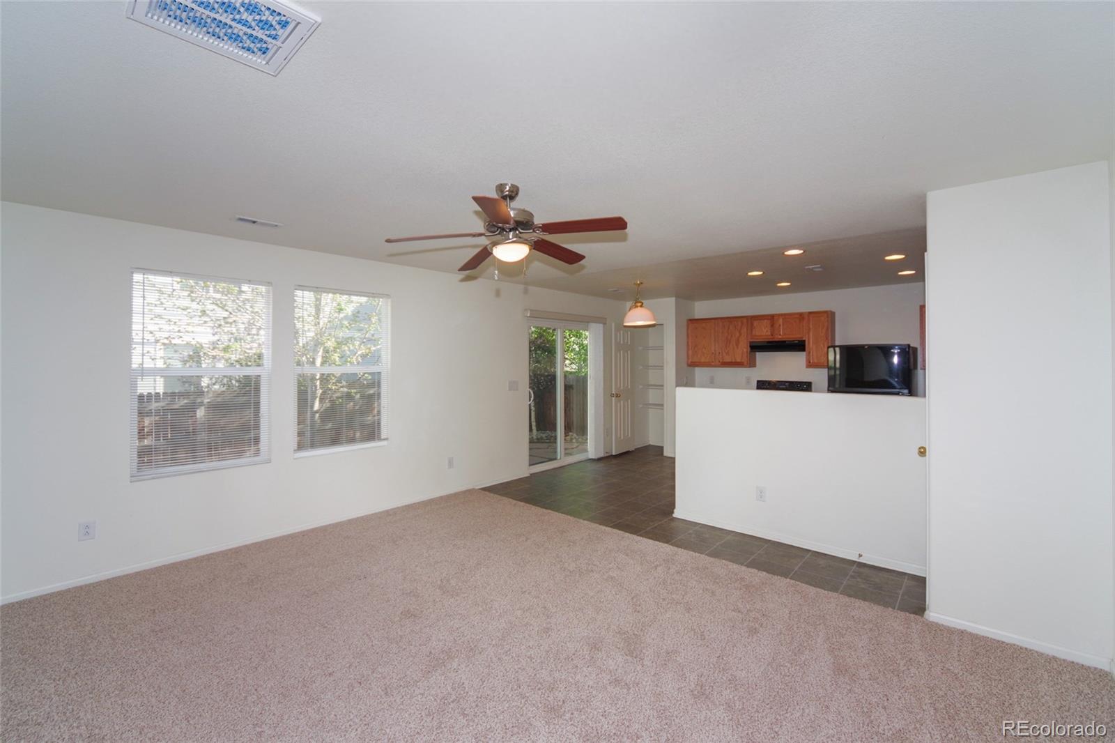 10673 Upper Ridge Road Longmont, CO 80504 - Photo 4 of 22 Gallery Image 4