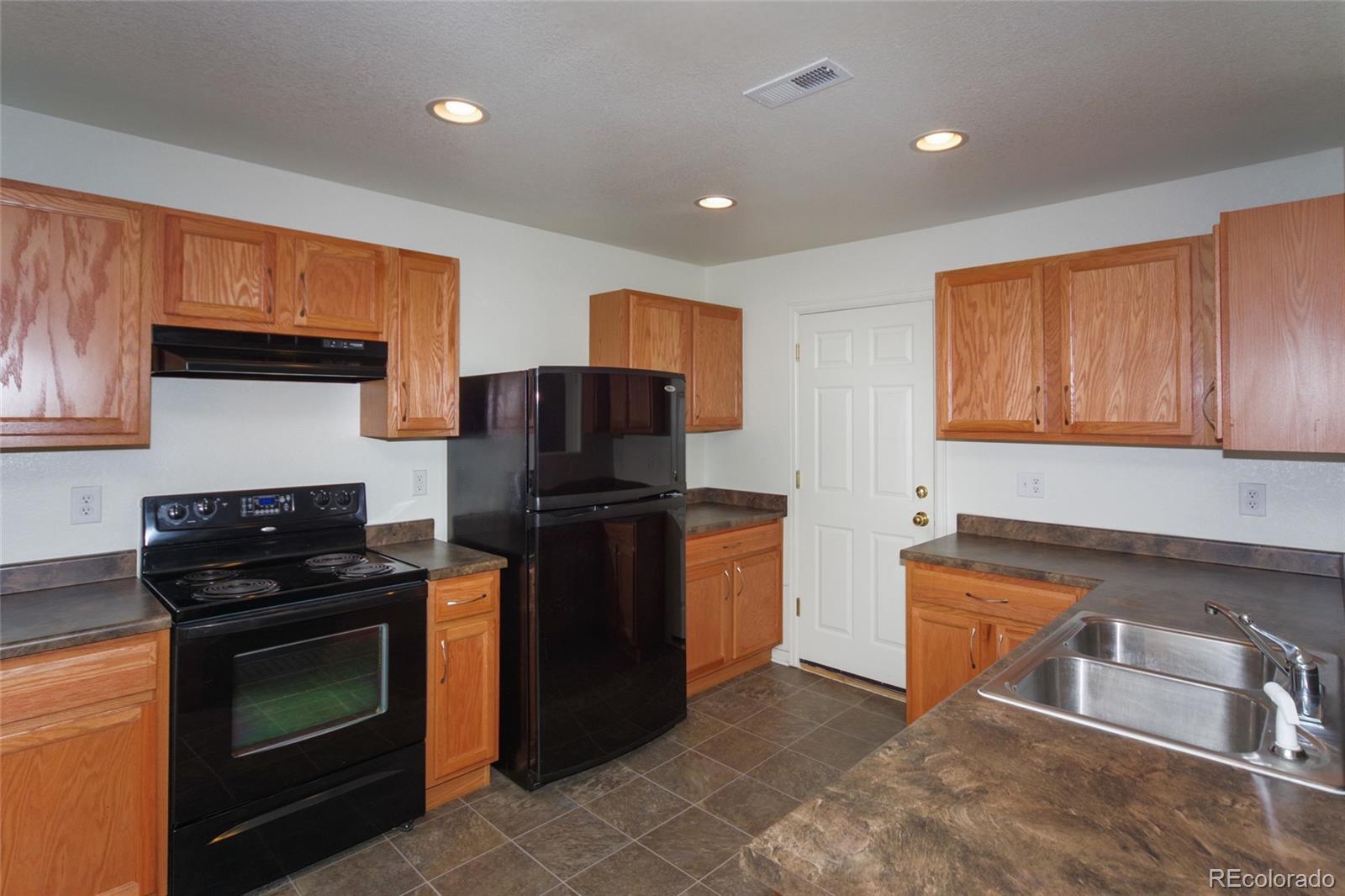 10673 Upper Ridge Road Longmont, CO 80504 - Photo 6 of 22 Gallery Image 6