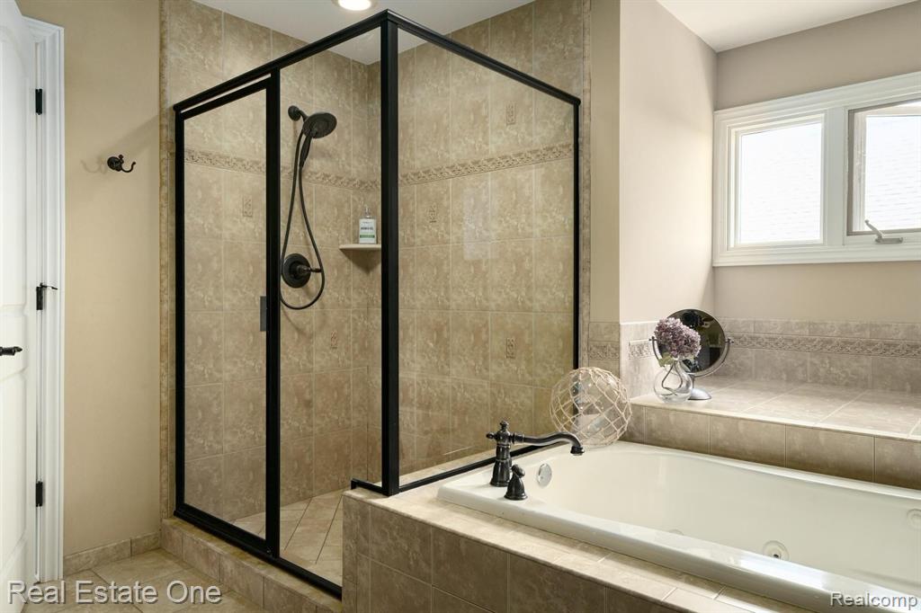 1485 Traceky Drive Rochester Hills, MI 48306 - Photo 20 of 45