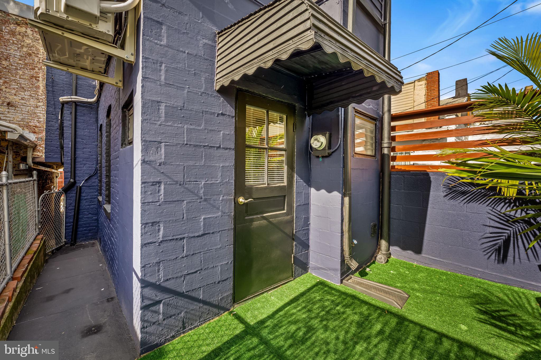 417 South Madeira Street Baltimore, MD 21231 - Photo 32 of 33 a view of outdoor space deck and patio