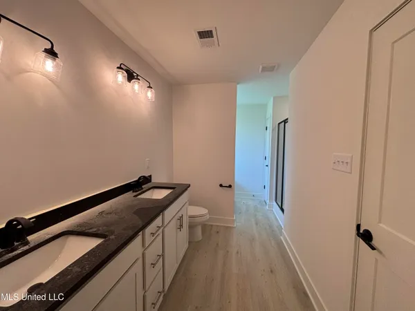 $301,900 | 103 Red Bird Cove, Senatobia, MS 38668