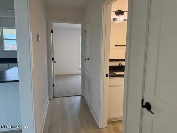 $301,900 | 103 Red Bird Cove, Senatobia, MS 38668