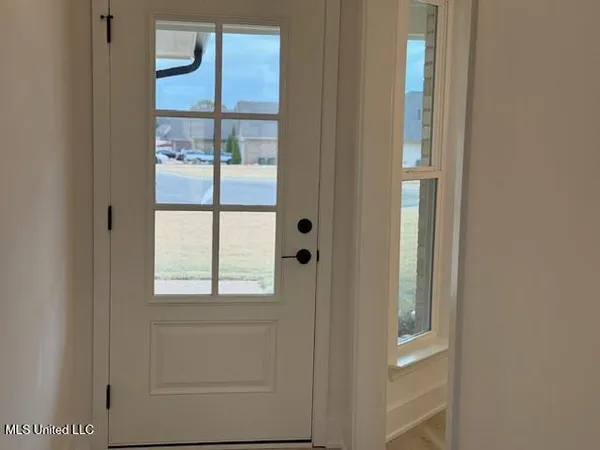 $301,900 | 103 Red Bird Cove, Senatobia, MS 38668