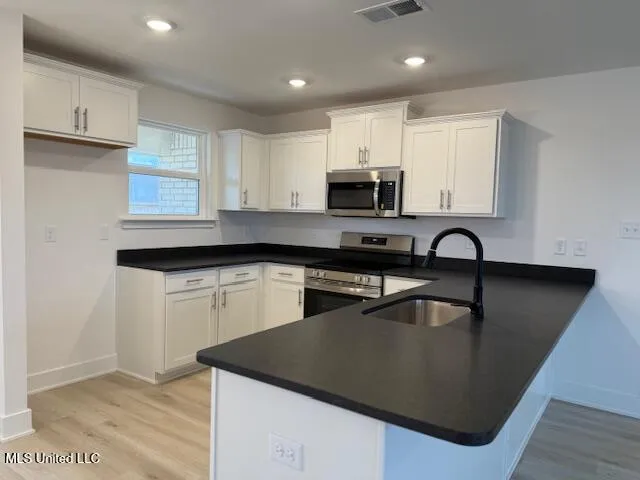 $301,900 | 103 Red Bird Cove, Batesville, MS 38606