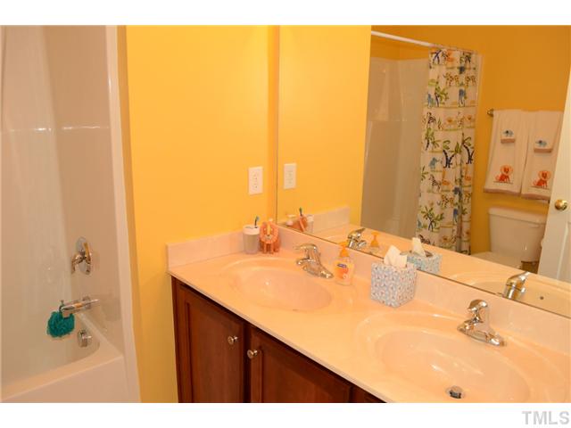 4457 Fairview Ridge Lane Apex, NC 27539 - Photo 14 of 25 Gallery Image 14