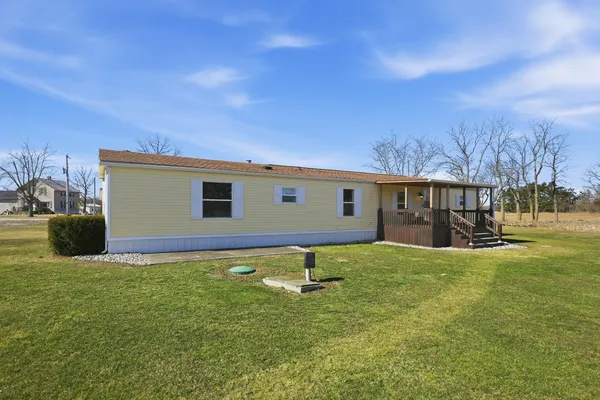$214,500 | 2980 South State Road 1, Hamilton, IN 46742