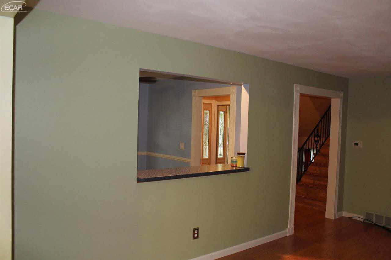 1488 North Dye Road Flint, MI 48532 - Photo 10 of 28 21203791-9.JPG